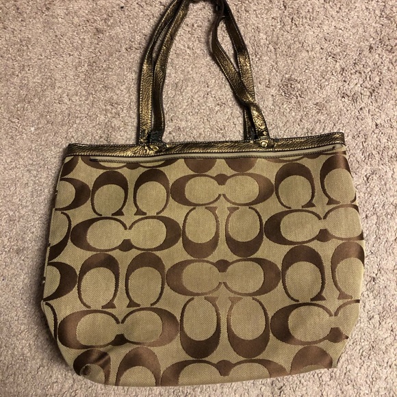 Coach Purse - Picture 2 of 5